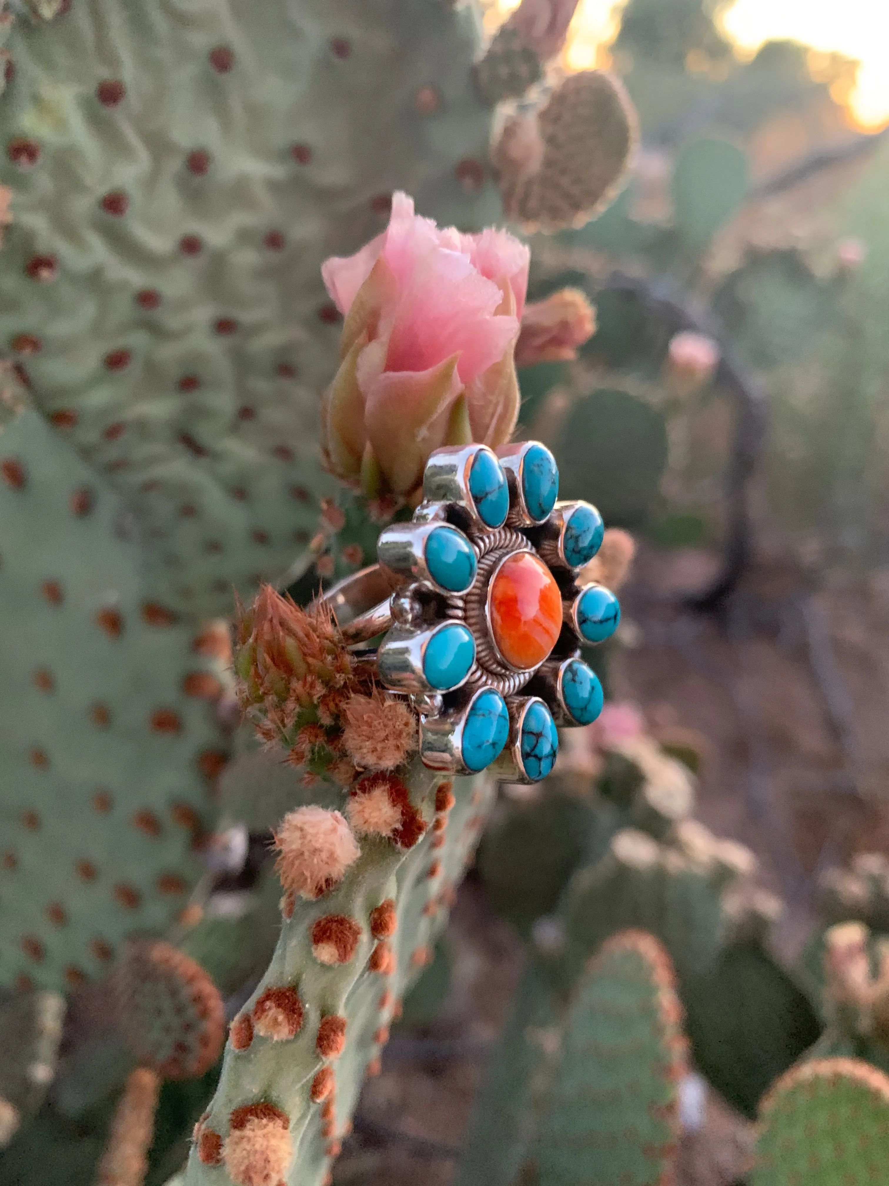 Cluster of Spiny Oyster & Turquoise ring size 7 1/2