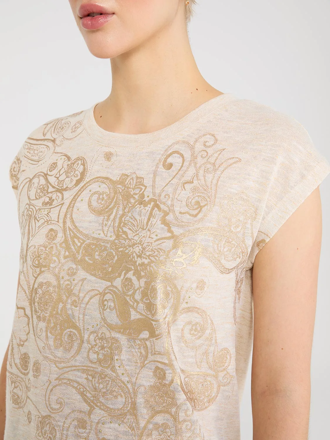 Foil Paisley Print Short Dolman Sleeve T-Shirt