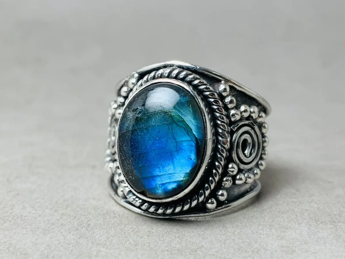 Labradorite Ring, 925 Sterling Silver Ring, Gemstone Ring, Statement Rings, Gift for her, Boho Ring, Handmade Ring, Labradorite Jewelry