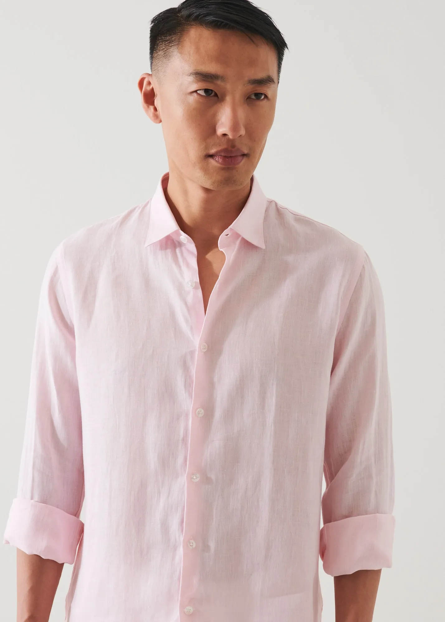 LINEN CHAMBRAY SHIRT