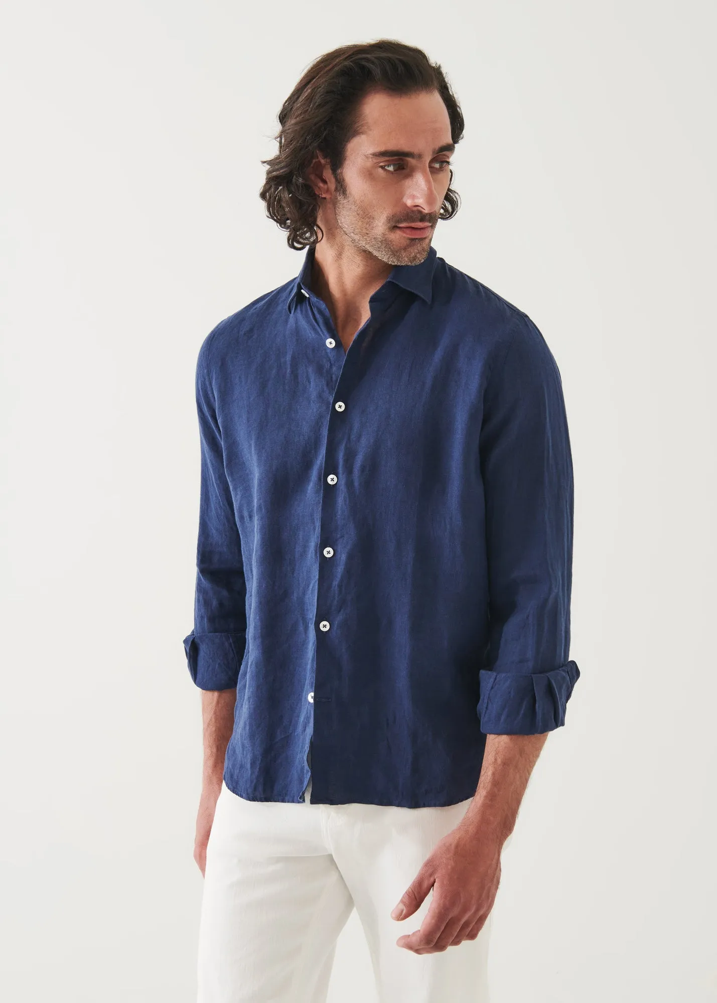 LINEN CHAMBRAY SHIRT