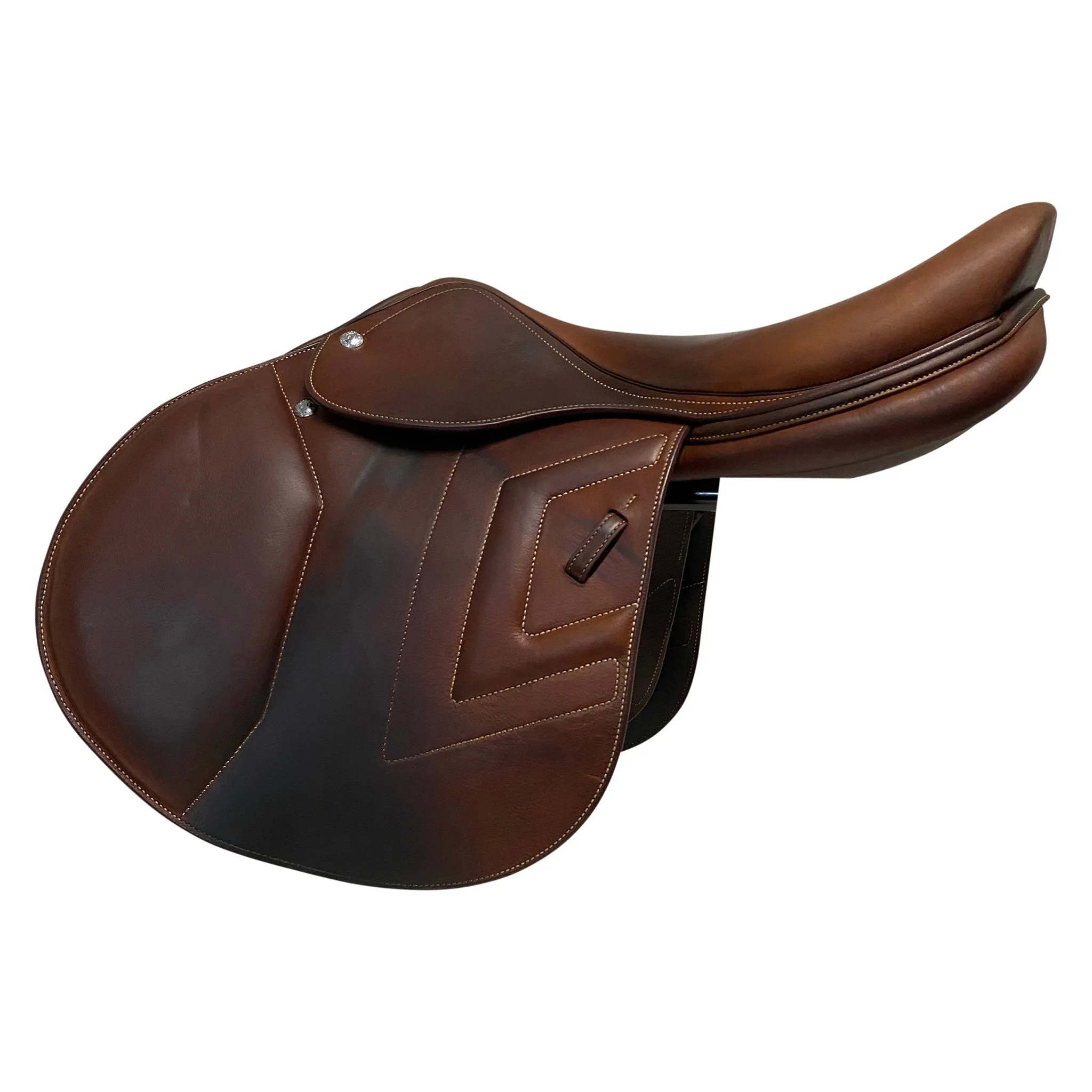 Renaissance by Prestige 2020 F2 Jump Saddle in London - 18 Short/Forward