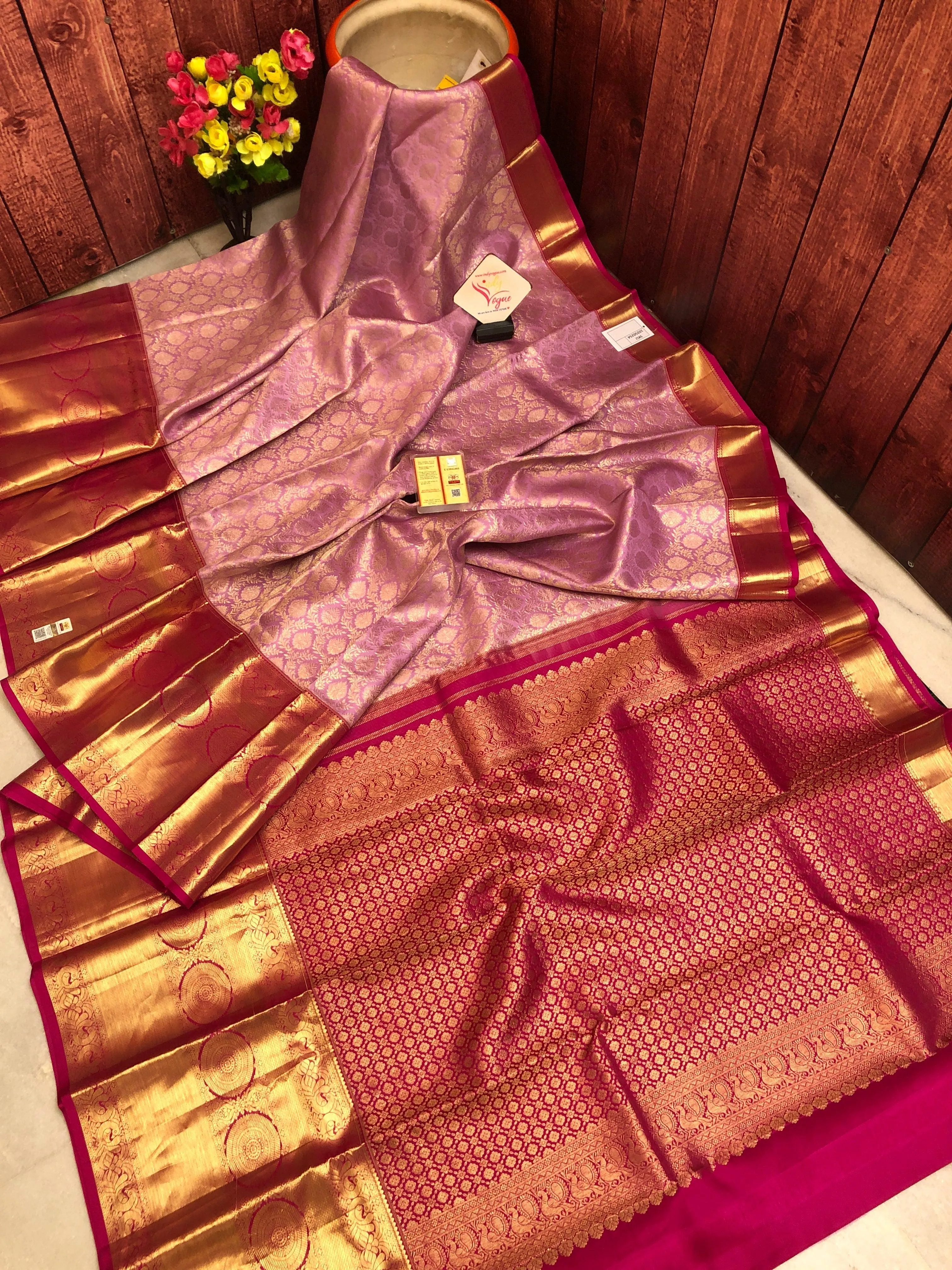 Rouge Pink Color Brocade Kanjeevaram Silk Saree with Broad Border