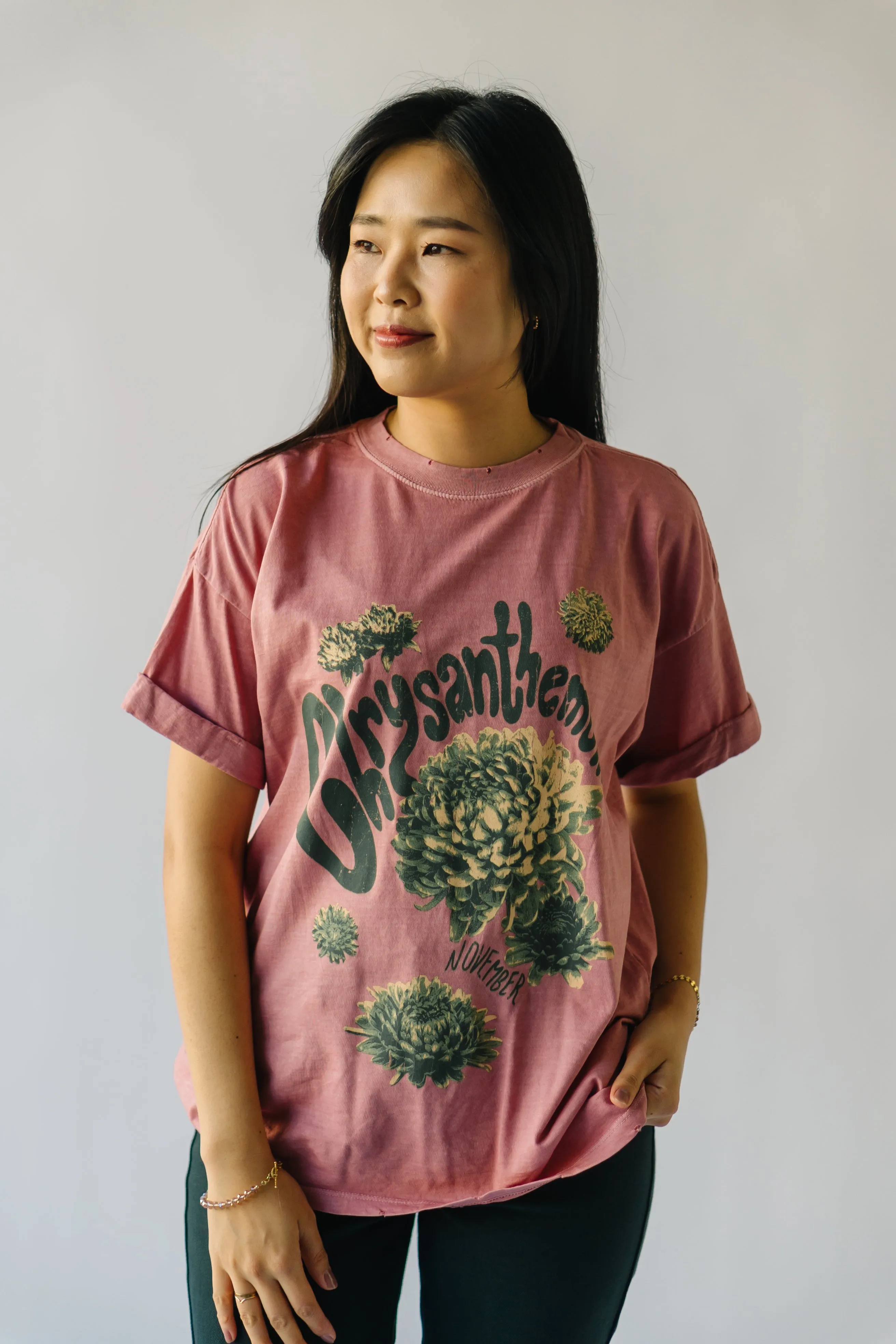 The November Chrysanthemum Tee in Dusty Pink