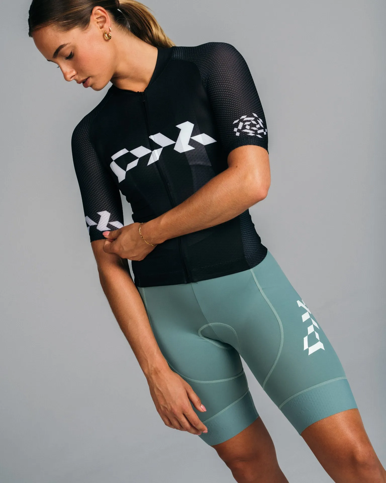 Women's Core Jersey - Black White